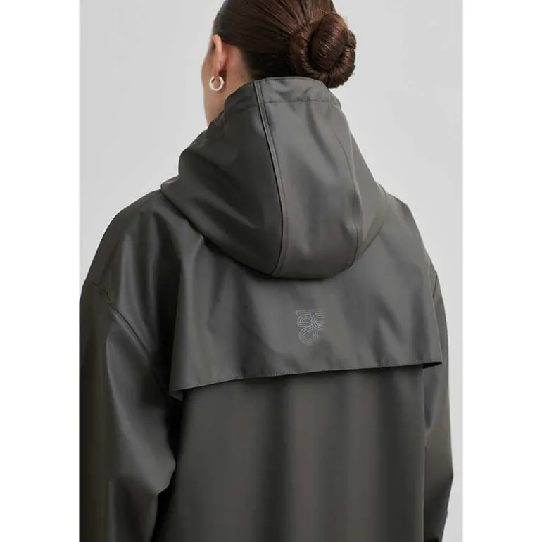 Second Female Stormie Coat Thunderstrom